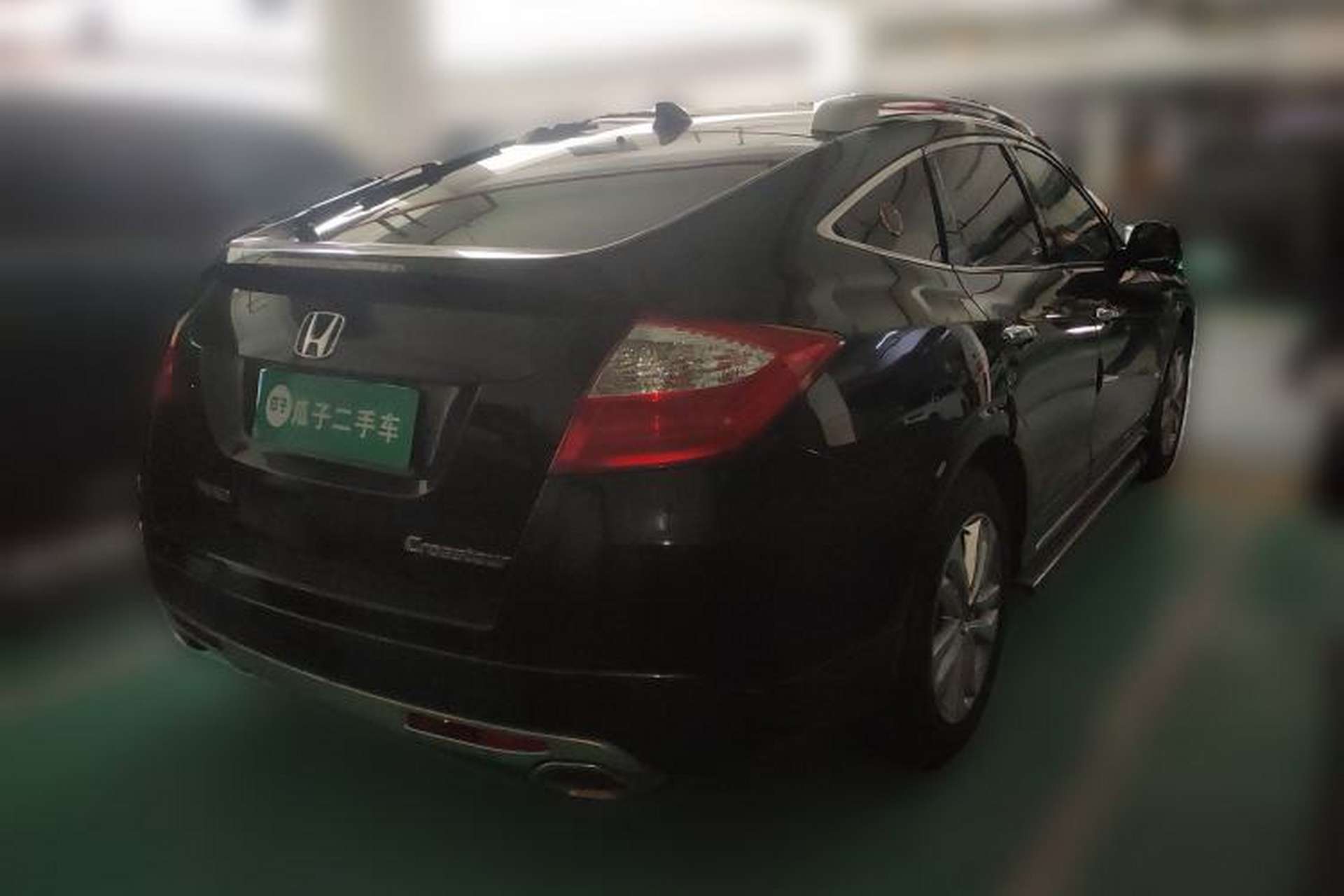 Used Honda Crosstour 2014 2.4L Luxury Edition Rear Right 45 Deg