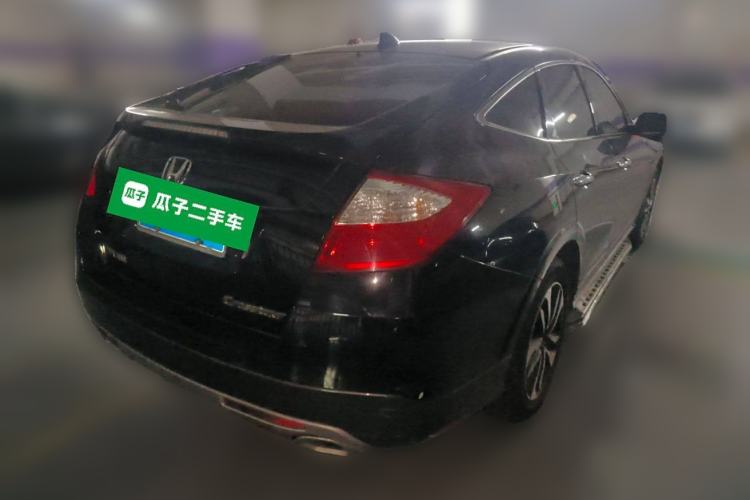 Used Honda Crosstour 2014 2.4L Luxury Edition Rear Right 45 Deg