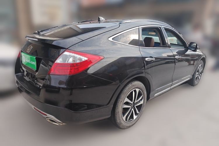 Used Honda Crosstour 2014 3.0L AWD Prestige Edition Rear Right 45 Deg