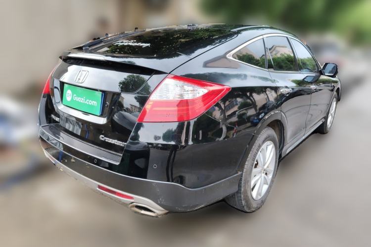 Used Honda Crosstour 2014 2.4L Luxury Edition Rear Right 45 Deg