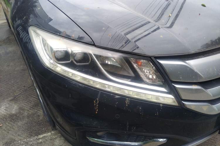 Used Honda Crosstour 2014 2.4L Luxury Edition Right Front Headlight