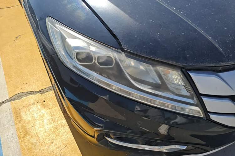 Used Honda Crosstour 2014 2.4L Luxury Edition Right Front Headlight