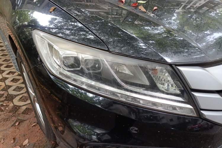 Used Honda Crosstour 2014 2.4L Luxury Edition Right Front Headlight