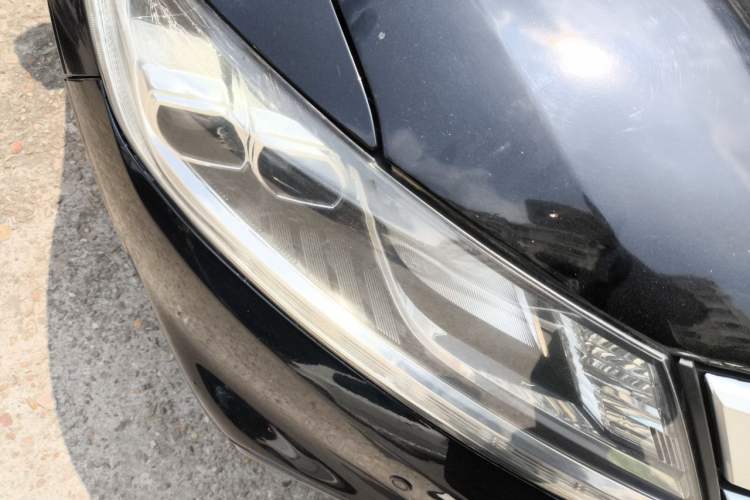 Used Honda Crosstour 2014 2.4L Luxury Edition Right Front Headlight