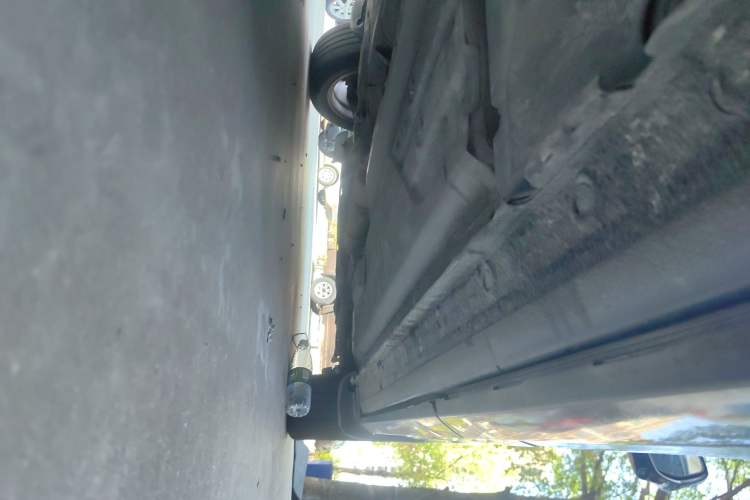 Used Honda Crosstour 2014 2.4L Luxury Navigation Edition Right Side Sill