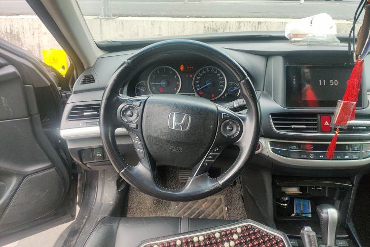 Used Honda Crosstour 2014 2.4L Luxury Edition Steering Wheel