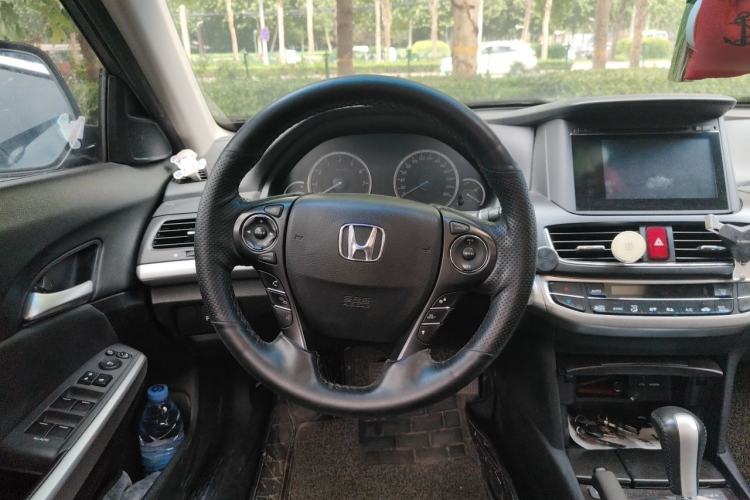 Used Honda Crosstour 2014 2.4L Luxury Edition Steering Wheel