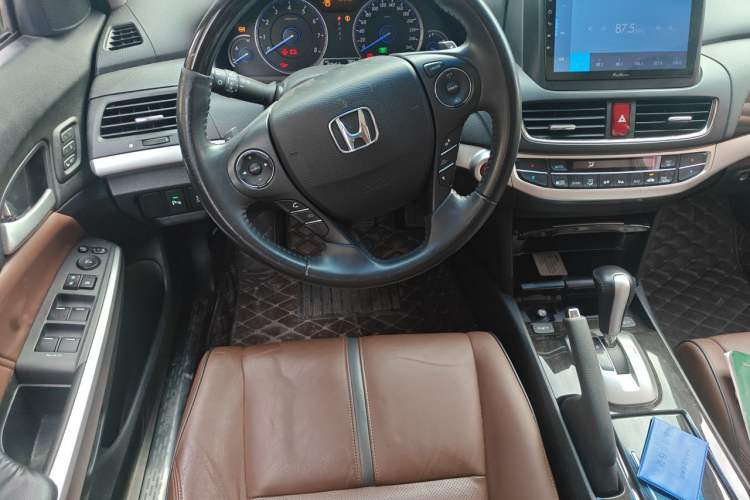 Used Honda Crosstour 2014 3.0L AWD Prestige Edition Steering Wheel