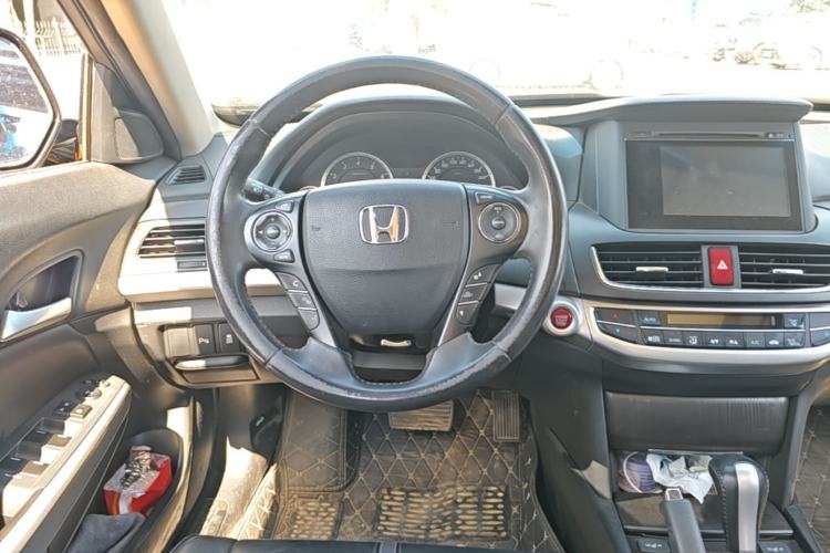 Used Honda Crosstour 2014 2.4L Luxury Edition Steering Wheel
