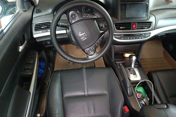 Used Honda Crosstour 2014 2.4L Luxury Edition Steering Wheel