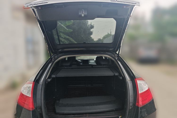 Used Honda Crosstour 2014 2.4L Luxury Edition Trunk