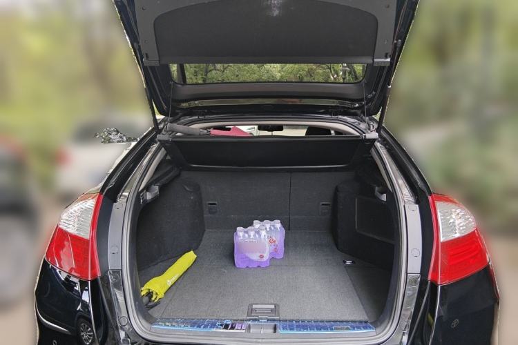 Used Honda Crosstour 2014 2.4L Luxury Edition Trunk
