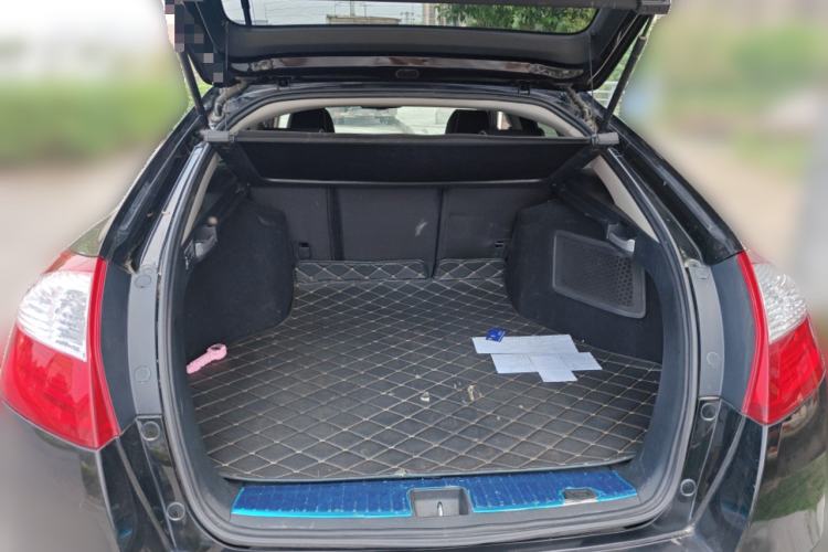 Used Honda Crosstour 2014 2.4L Luxury Navigation Edition Trunk
