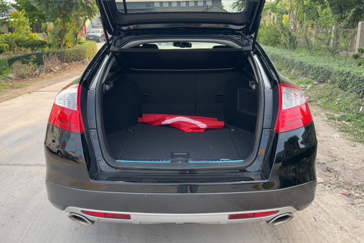 Used Honda Crosstour 2014 2.4L Luxury Edition Trunk