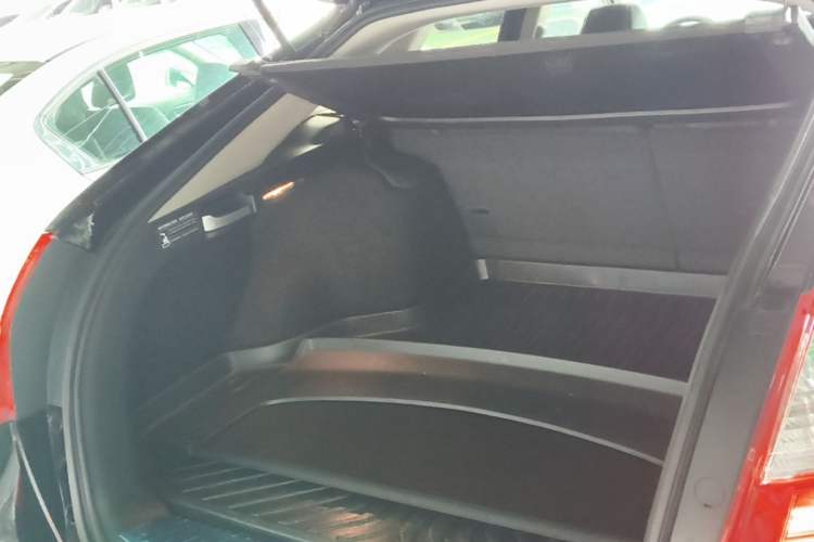 Used Honda Crosstour 2014 2.4L Luxury Edition Trunk