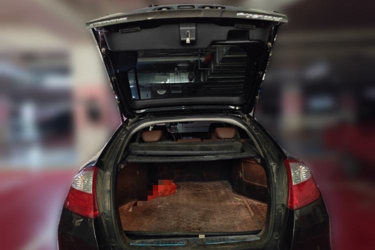 Used Honda Crosstour 2014 3.0L AWD Prestige Navigation Edition Trunk