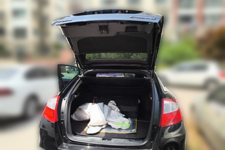 Used Honda Crosstour 2014 2.4L Luxury Edition Trunk