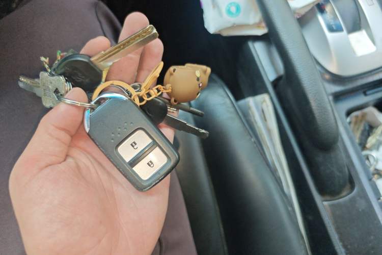 Used Honda Crosstour 2014 2.4L Luxury Edition Vehicle Key