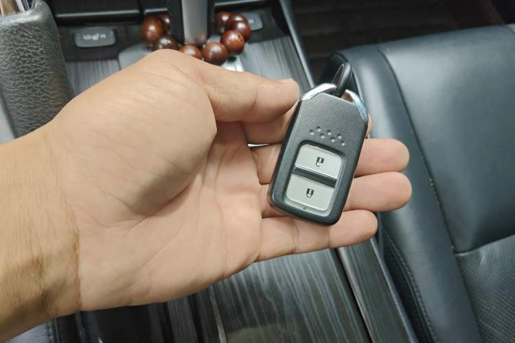 Used Honda Crosstour 2014 2.4L Luxury Edition Vehicle Key