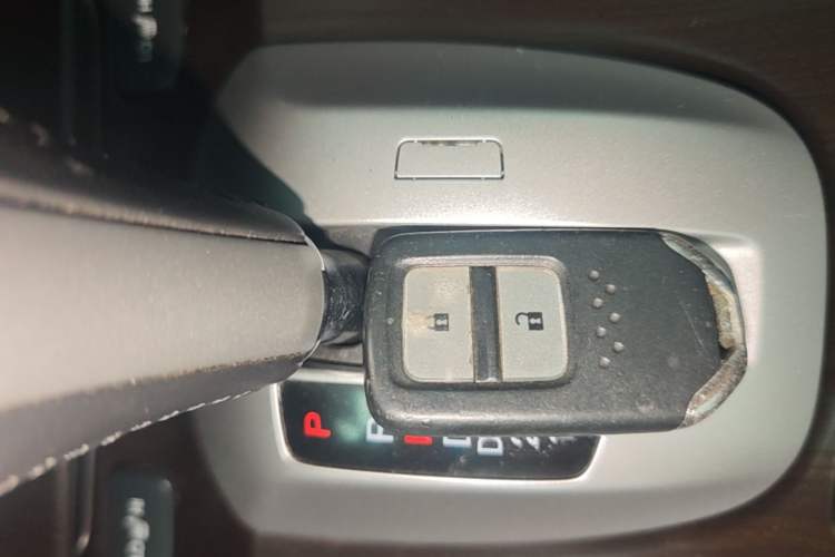 Used Honda Crosstour 2014 2.4L Luxury Edition Vehicle Key