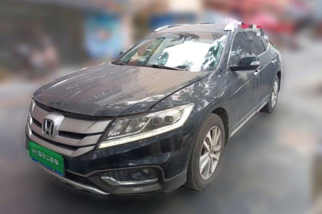 Honda Crosstour 2014 2.4L Luxury Navigation Edition de segunda mano