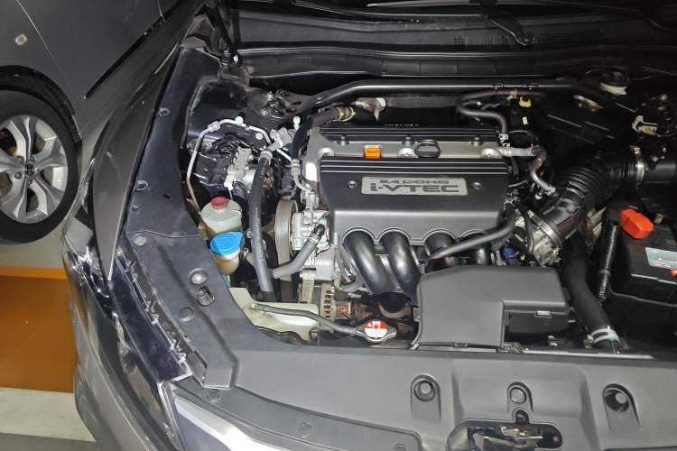 Used Honda Crosstour 2014 2.4L Luxury Edition Engine Bay Right