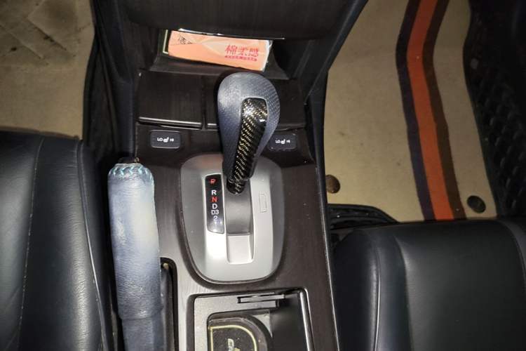 Used Honda Crosstour 2014 2.4L Luxury Navigation Edition Gear Lever