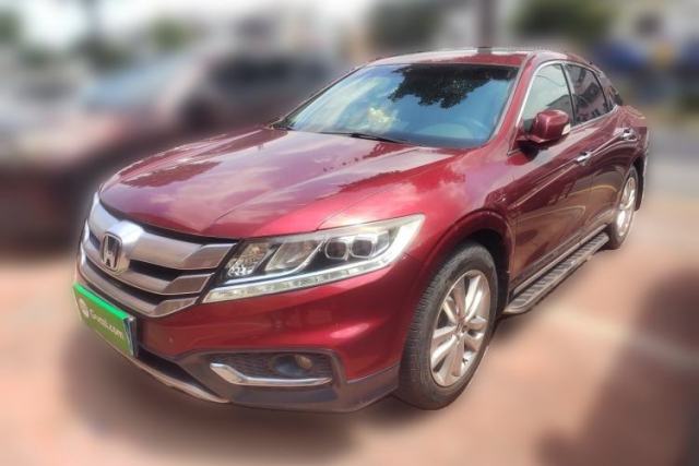 Used Honda Crosstour 2014 2.4L Luxury Navigation Edition