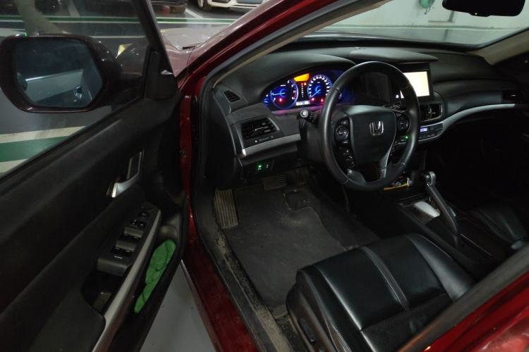 Used Honda Crosstour 2014 2.4L Luxury Edition Driver Seat