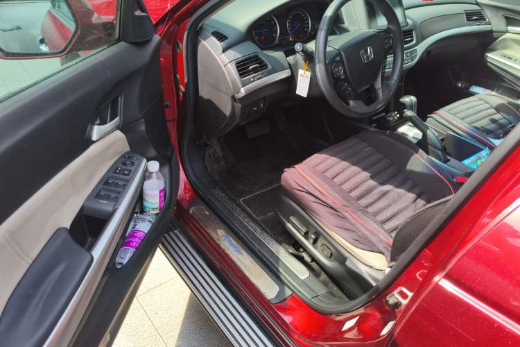 Used Honda Crosstour 2014 2.4L Luxury Edition Driver Seat