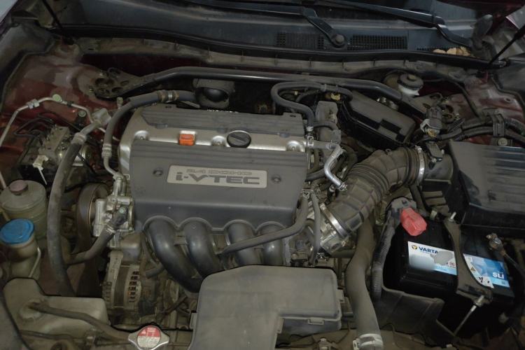 Used Honda Crosstour 2014 2.4L Luxury Edition Engine Bay