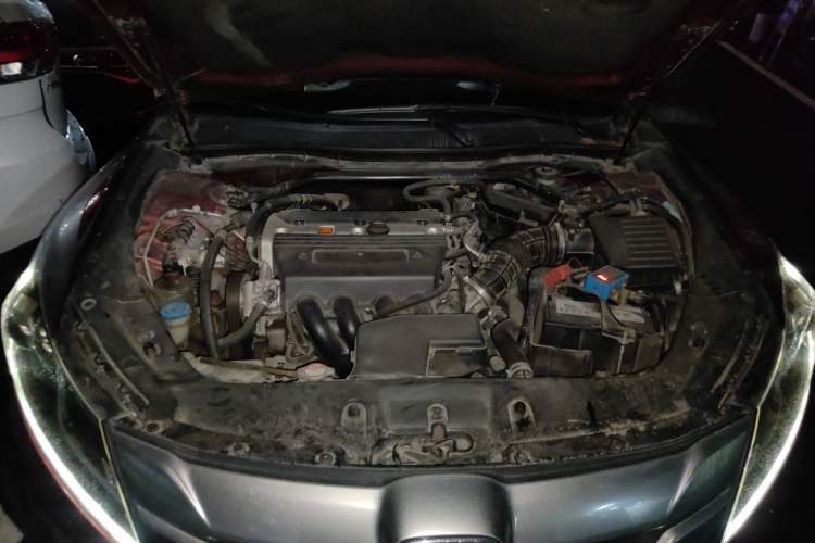 Used Honda Crosstour 2014 2.4L Luxury Edition Engine Bay