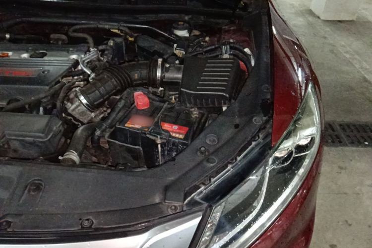 Used Honda Crosstour 2014 2.4L Luxury Edition Engine Bay Left
