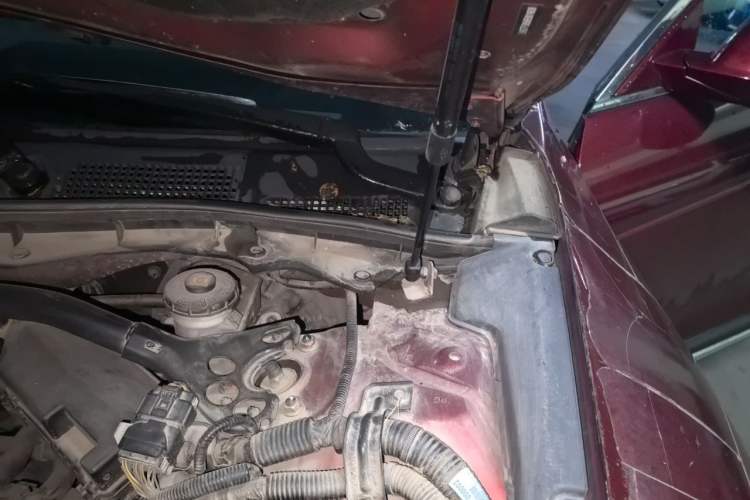 Used Honda Crosstour 2014 2.4L Luxury Edition Engine Bay Left