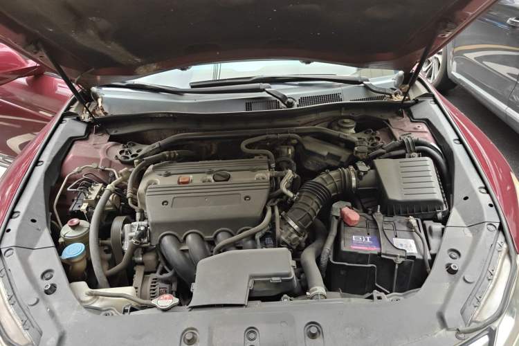 Used Honda Crosstour 2014 2.4L Luxury Edition Engine Bay