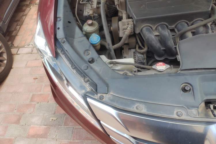 Used Honda Crosstour 2014 2.4L Luxury Navigation Edition Engine Bay Right