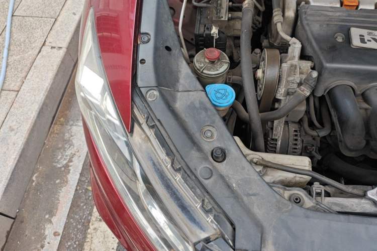 Used Honda Crosstour 2014 2.4L Luxury Edition Engine Bay Right