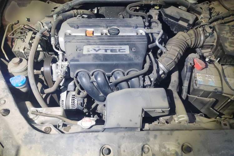 Used Honda Crosstour 2014 2.4L Luxury Edition Engine Bay