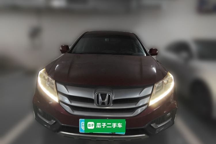 Used Honda Crosstour 2014 2.4L Luxury Edition Front