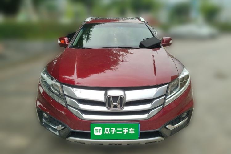 Used Honda Crosstour 2014 2.4L Luxury Edition Front