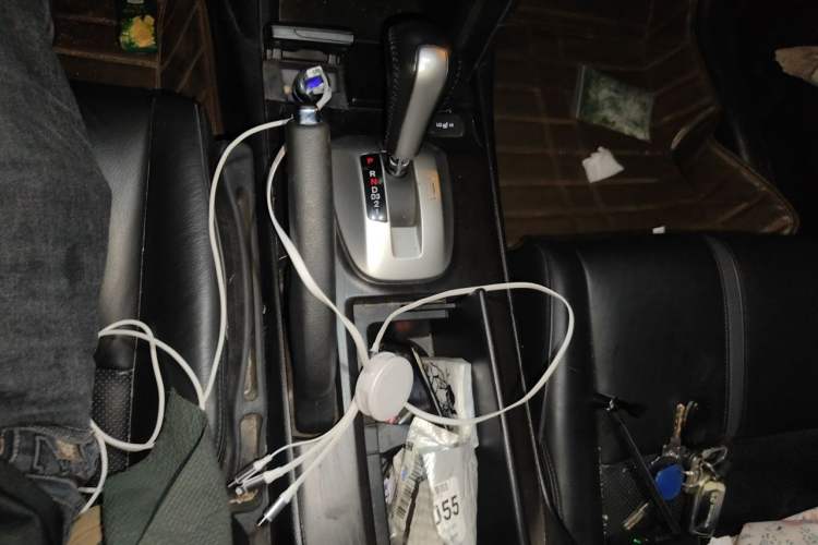 Used Honda Crosstour 2014 2.4L Luxury Edition Gear Lever