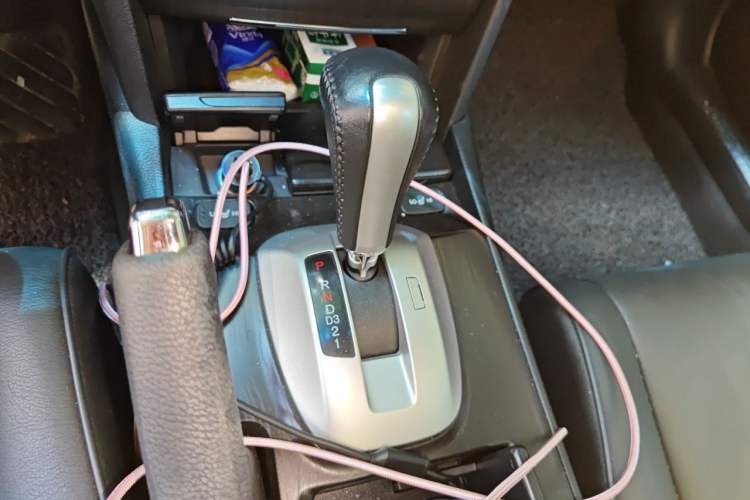 Used Honda Crosstour 2014 2.4L Luxury Edition Gear Lever