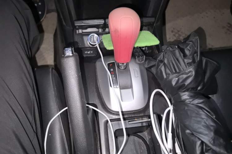 Used Honda Crosstour 2014 2.4L Luxury Edition Gear Lever