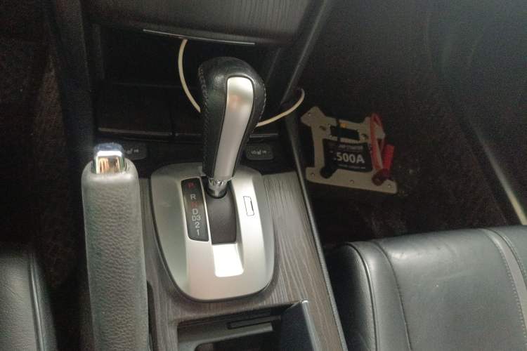 Used Honda Crosstour 2014 2.4L Luxury Edition Gear Lever