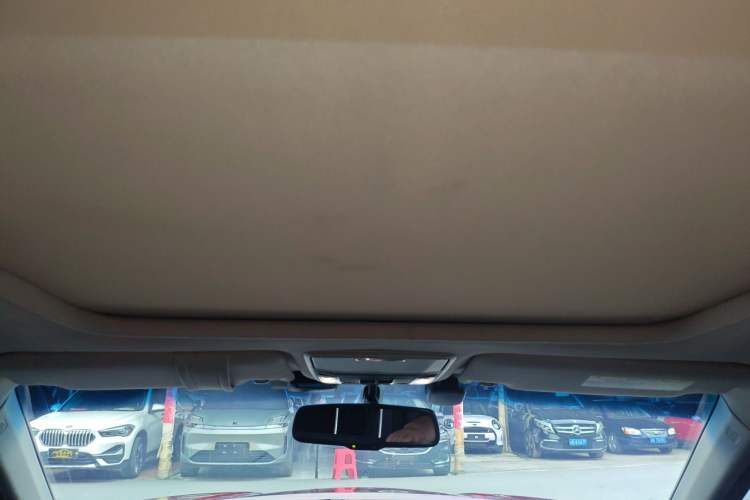 Used Honda Crosstour 2014 2.4L Luxury Edition Headliner