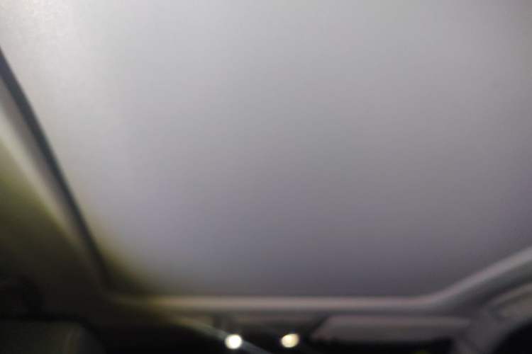 Used Honda Crosstour 2014 2.4L Luxury Edition Headliner