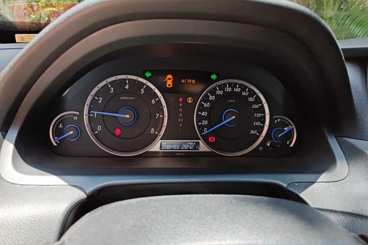 Used Honda Crosstour 2014 2.4L Luxury Edition Instrument Cluster