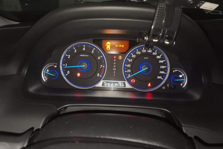 Used Honda Crosstour 2014 2.4L Luxury Edition Instrument Cluster