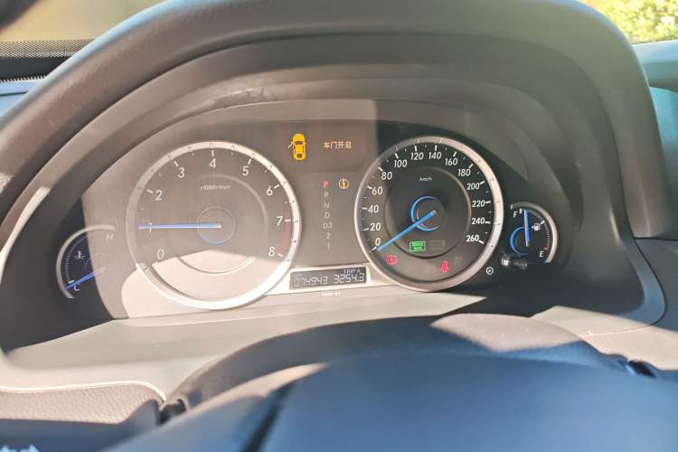 Used Honda Crosstour 2014 2.4L Luxury Edition Instrument Cluster