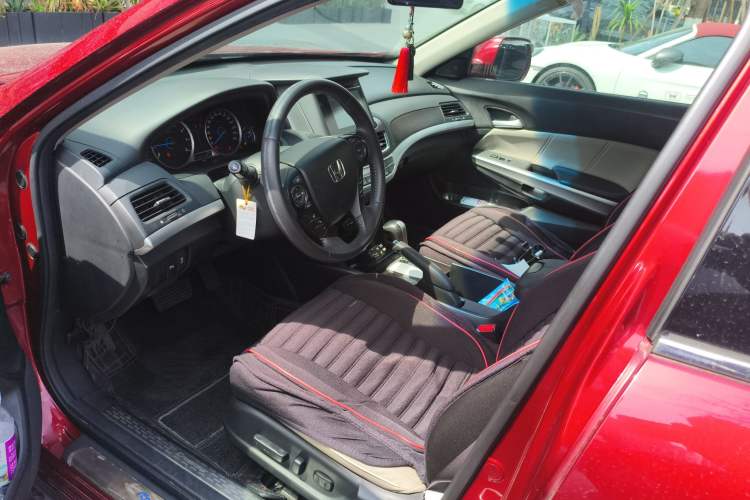 Used Honda Crosstour 2014 2.4L Luxury Edition Left Front Seat